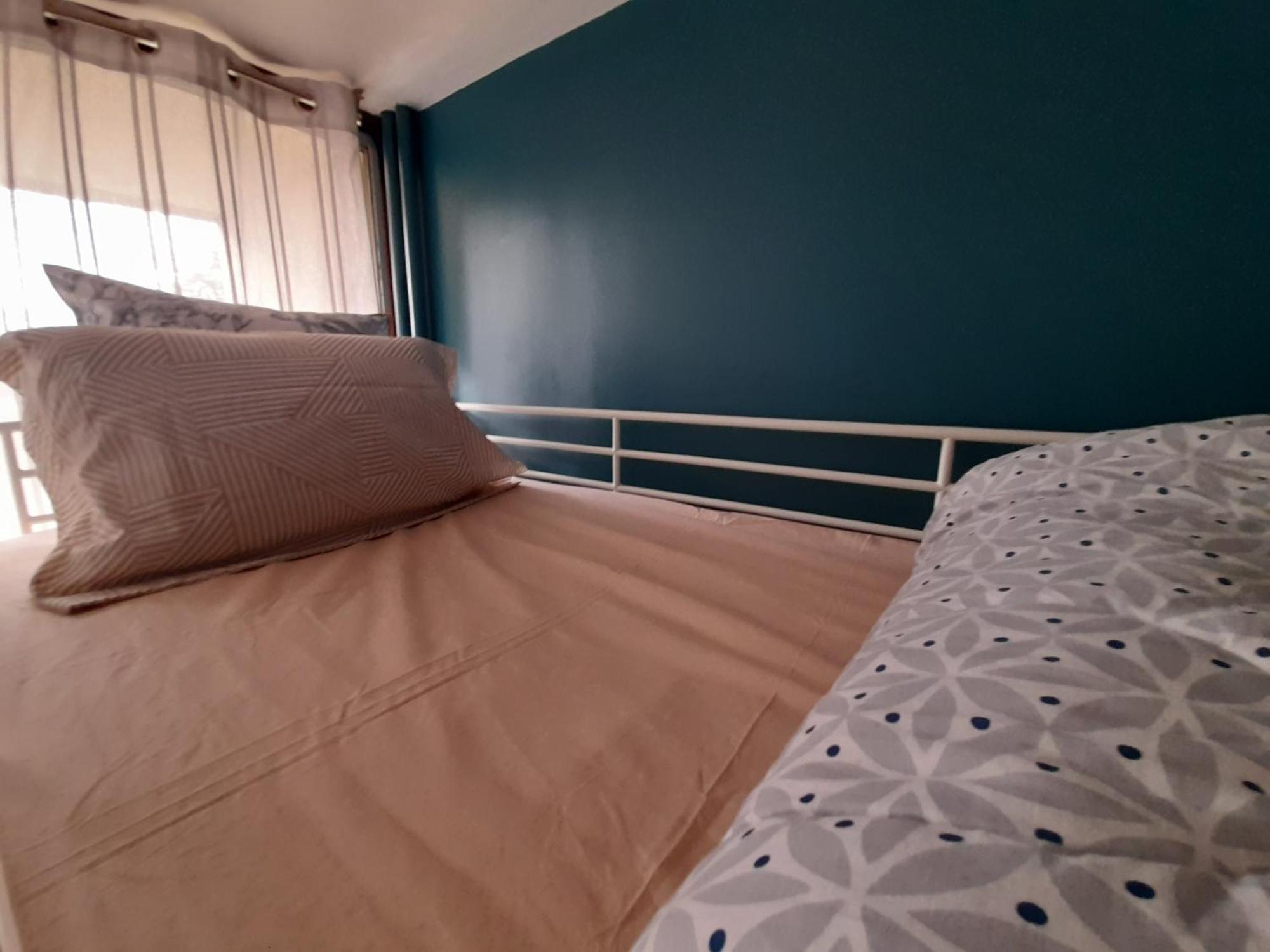 Just For Sleep-Daily Stay 20H To 10H Apres Votre Arrivee Dans Le Batiment D'Entree, Contact I'Hote Via Le Message Ici De Reservation Pour L'Enregistrement I'Entree Dans La Propriete Sans I'Approbation Est Interdite-Resevation D'Un Tiers Est Inaccepta Бобиньи Экстерьер фото