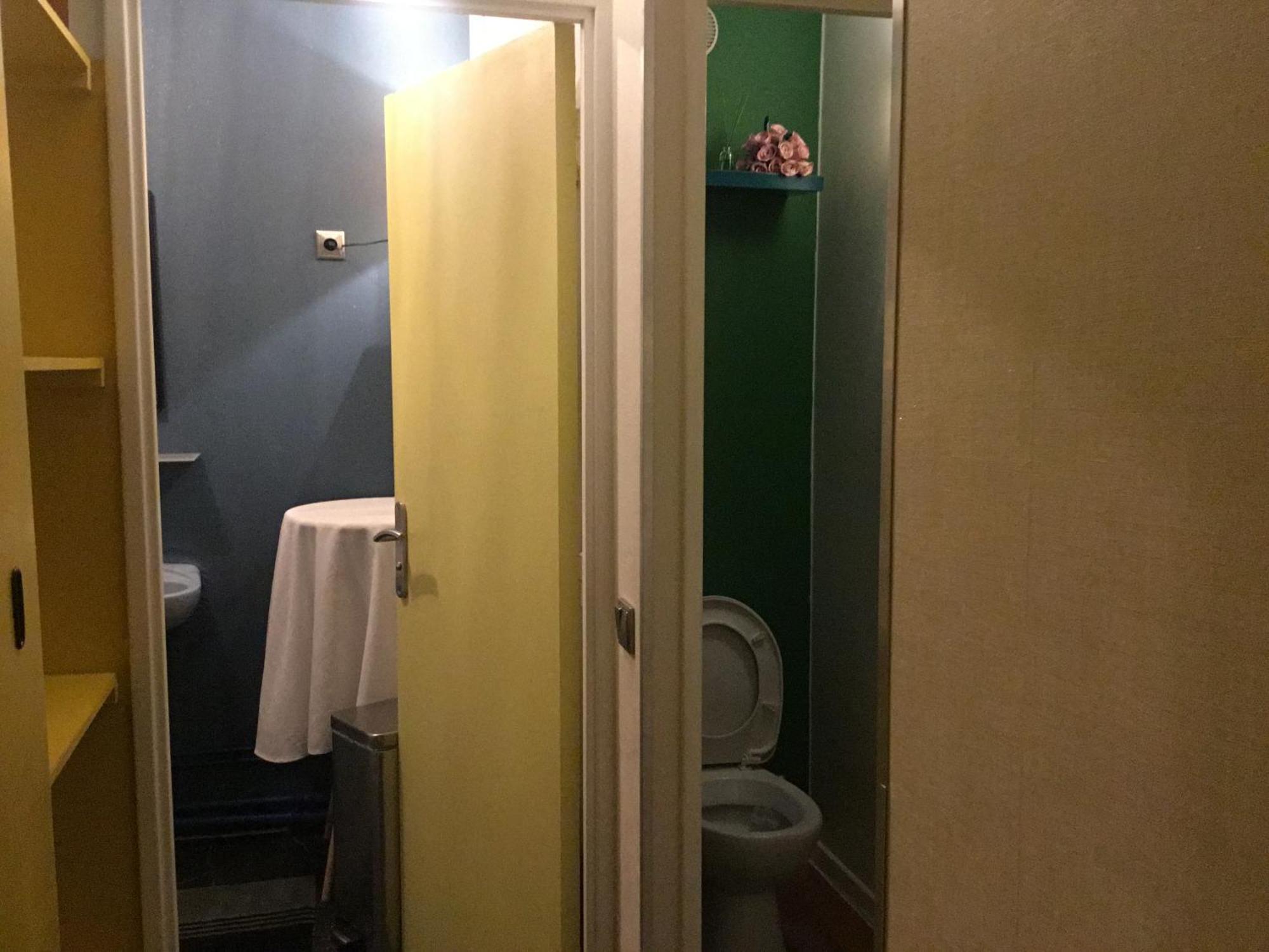 Just For Sleep-Daily Stay 20H To 10H Apres Votre Arrivee Dans Le Batiment D'Entree, Contact I'Hote Via Le Message Ici De Reservation Pour L'Enregistrement I'Entree Dans La Propriete Sans I'Approbation Est Interdite-Resevation D'Un Tiers Est Inaccepta Бобиньи Экстерьер фото